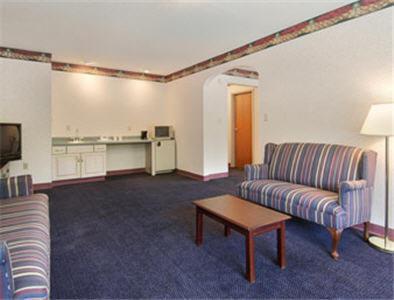 Days Inn By Wyndham Sanford Quarto foto